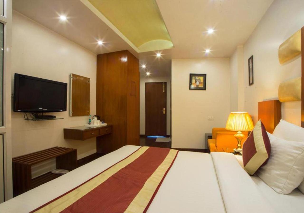 Hotel Palm Do'R - 02 Mins From New Delhi Railway Station Esterno foto