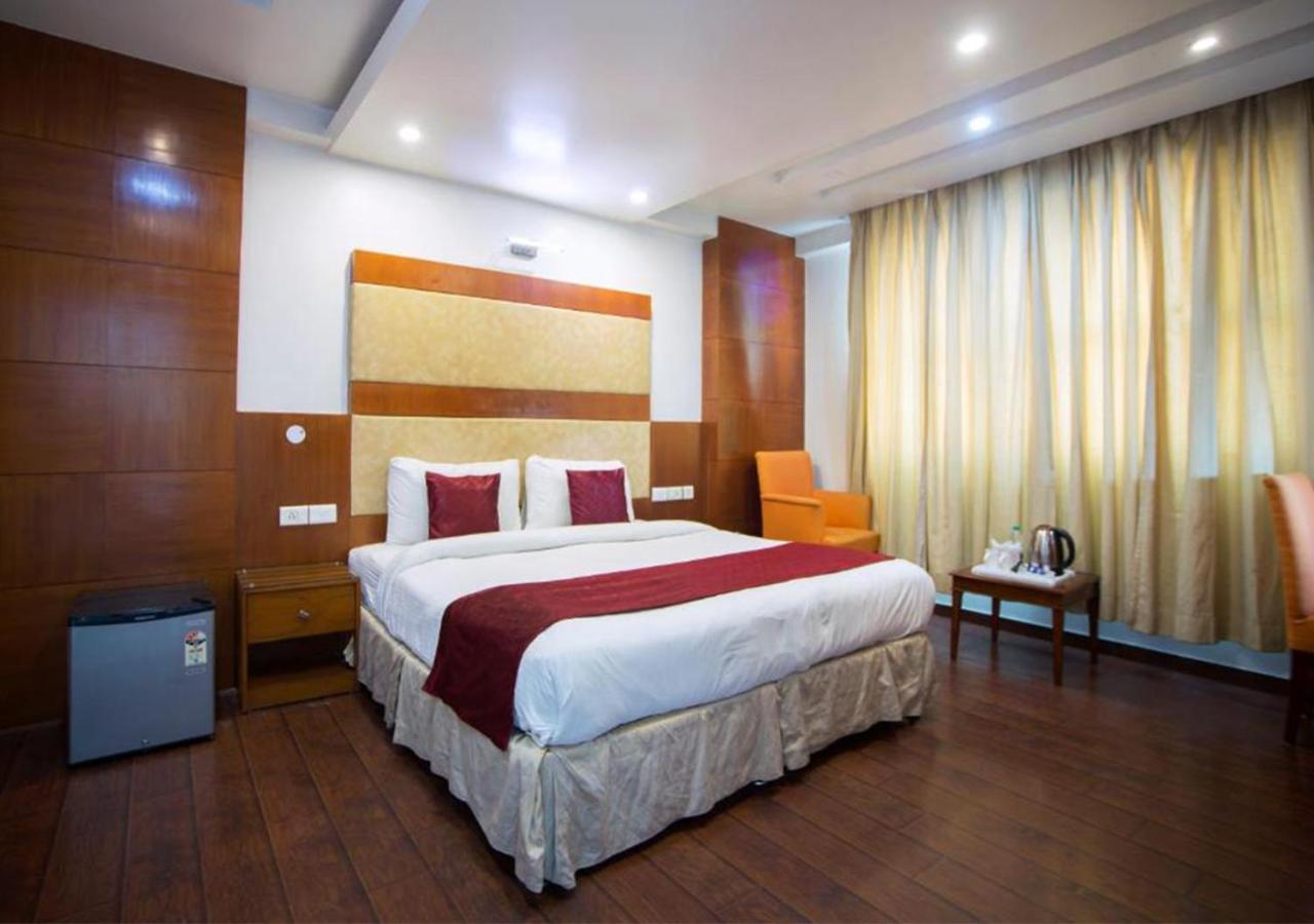 Hotel Palm Do'R - 02 Mins From New Delhi Railway Station Esterno foto