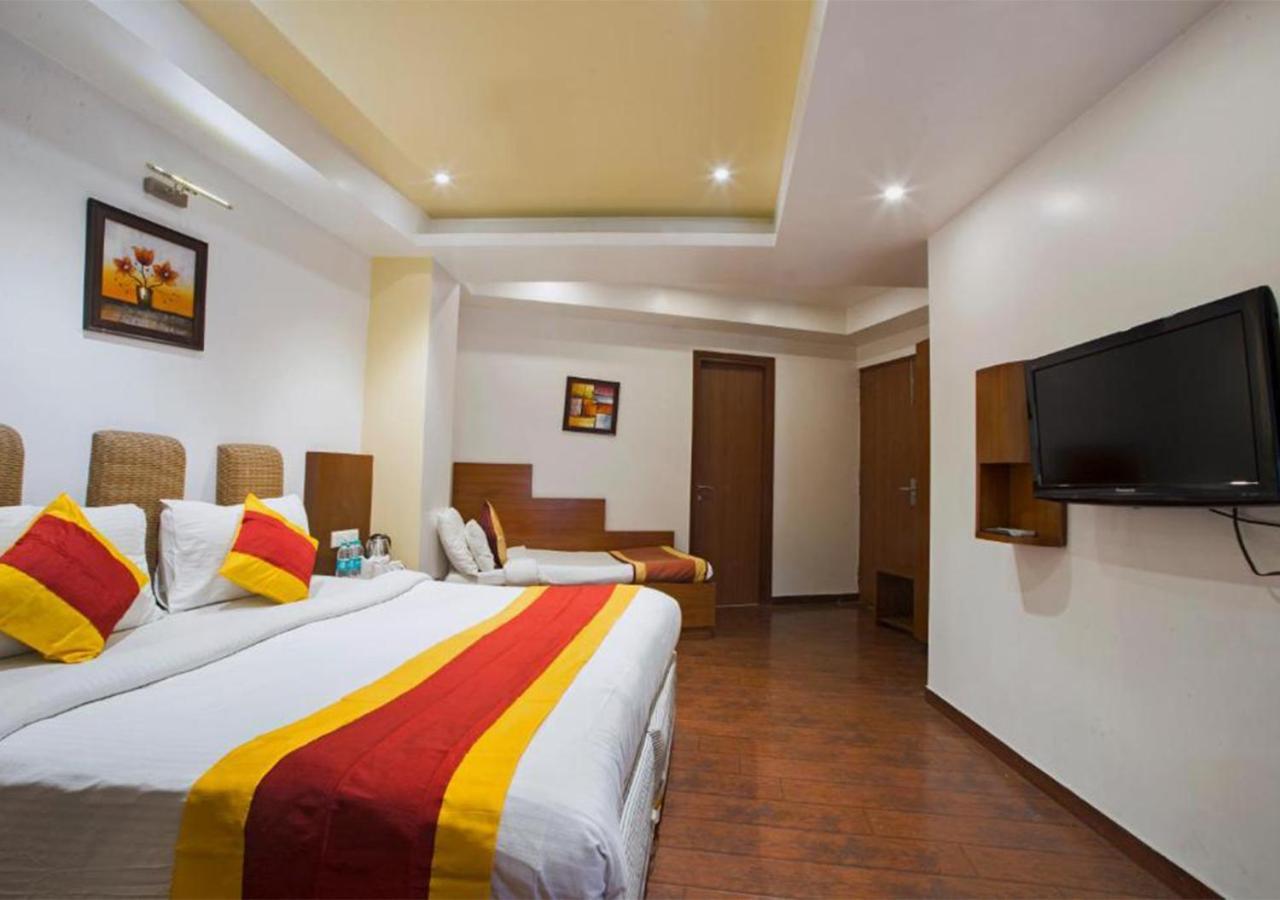 Hotel Palm Do'R - 02 Mins From New Delhi Railway Station Esterno foto