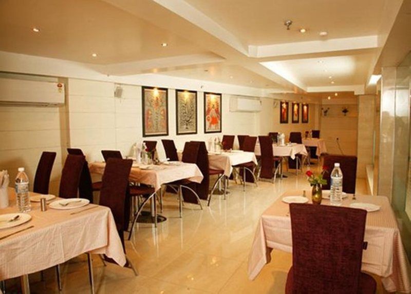 Hotel Palm Do'R - 02 Mins From New Delhi Railway Station Esterno foto